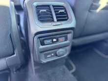 Volkswagen Tiguan TSI SE Navigation 