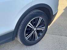 Volkswagen Tiguan TSI SE Navigation 