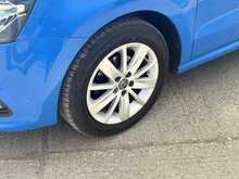 Volkswagen Polo BlueMotion Tech SE 
