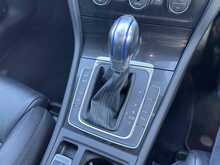 Volkswagen Golf TSI GTE 