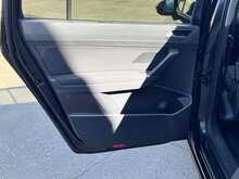 7 SEATS SATNAV PAN ROOF