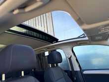 7 SEATS SATNAV PAN ROOF