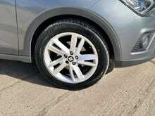 SEAT Arona TSI FR 