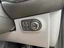 Vauxhall Corsa 1.4i SE Hatchback 5dr Petrol Auto Euro 6 (90 ps)