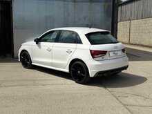 S LINE BLACK PACK