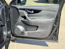 Nissan Qashqai DIG-T N-Connecta 