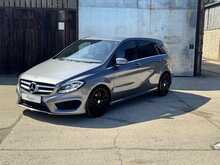 LOW MILES SATNAV AMG ALLOYS