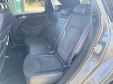 LOW MILES SATNAV AMG ALLOYS