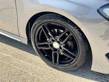 LOW MILES SATNAV AMG ALLOYS
