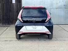Toyota AYGO VVT-i x-press 