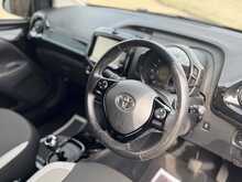 Toyota AYGO VVT-i x-press 