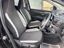 Toyota AYGO VVT-i x-press 