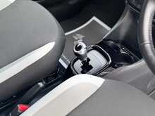 Toyota AYGO VVT-i x-press 