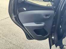 Toyota AYGO VVT-i x-press 