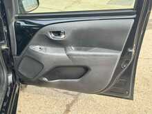 Toyota AYGO VVT-i x-press 