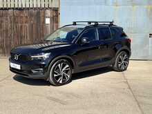 Volvo XC40 T4 R-Design Pro 