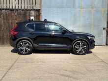 Volvo XC40 T4 R-Design Pro 