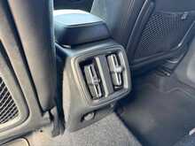 Volvo XC40 T4 R-Design Pro 