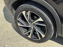 Volvo XC40 T4 R-Design Pro 
