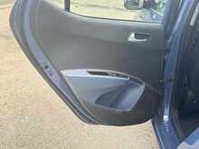 Hyundai i10 Premium SE 