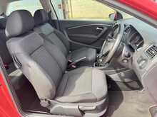 Volkswagen Polo BlueMotion Tech SE 