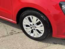 Volkswagen Polo BlueMotion Tech SE 
