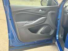 Vauxhall Grandland X Turbo SRi Nav 