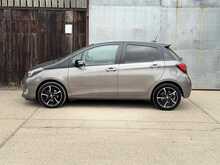 FULL TOYOTA SERVICE HISTORY