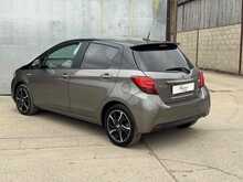 FULL TOYOTA SERVICE HISTORY