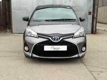 FULL TOYOTA SERVICE HISTORY