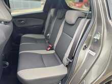 FULL TOYOTA SERVICE HISTORY
