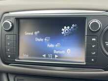 FULL TOYOTA SERVICE HISTORY