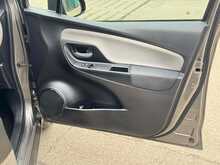 FULL TOYOTA SERVICE HISTORY