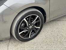 FULL TOYOTA SERVICE HISTORY