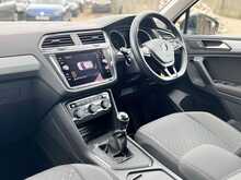 NAV PRO HEATED REAR SEATS