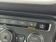 NAV PRO HEATED REAR SEATS