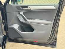 NAV PRO HEATED REAR SEATS