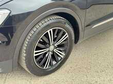 NAV PRO HEATED REAR SEATS