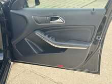 APPLE CAR PLAY REV CAM