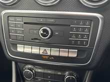 APPLE CAR PLAY REV CAM