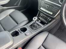 APPLE CAR PLAY REV CAM