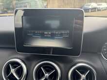 APPLE CAR PLAY REV CAM