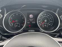 Volkswagen Touran TSI EVO SEL 