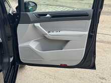 Volkswagen Touran TSI EVO SEL 