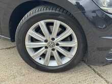 Volkswagen Touran TSI EVO SEL 