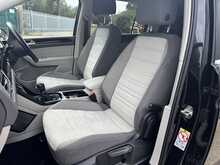 Volkswagen Touran TSI EVO SEL 