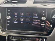 Volkswagen Touran TSI EVO SEL 