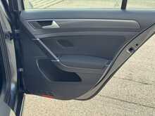 Volkswagen Golf TSI BlueMotion Tech SE 