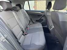 Volkswagen Golf TSI BlueMotion Tech SE 