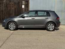 Volkswagen Golf TSI BlueMotion Tech SE 